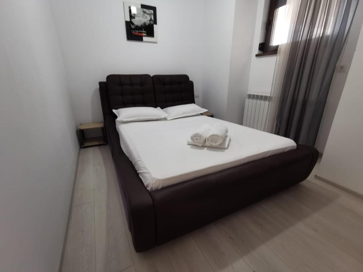 Mamaia Lake Apartments คอนสตันซา ภายนอก รูปภาพ