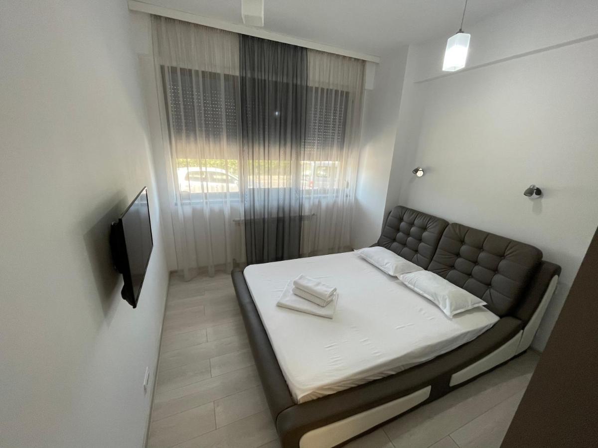 Mamaia Lake Apartments คอนสตันซา ภายนอก รูปภาพ