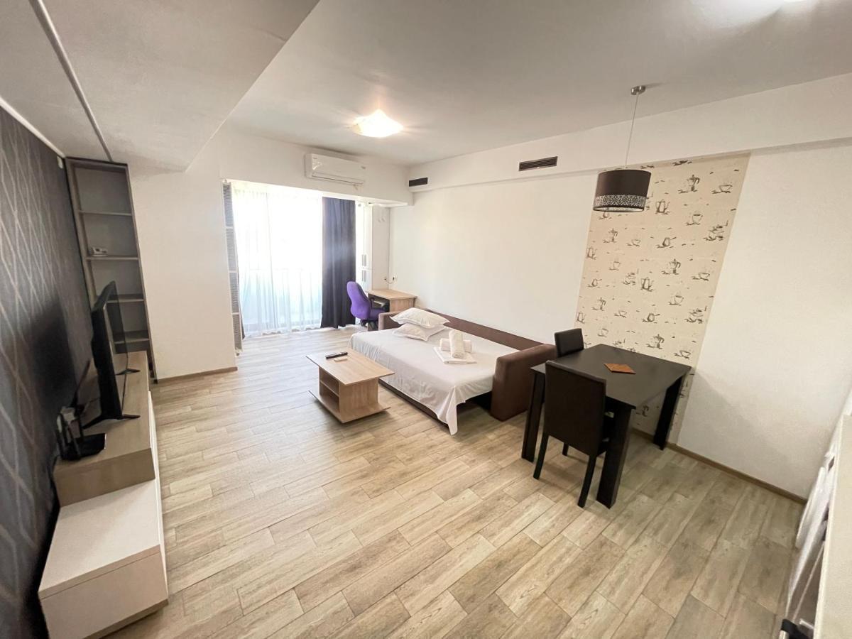 Mamaia Lake Apartments คอนสตันซา ภายนอก รูปภาพ