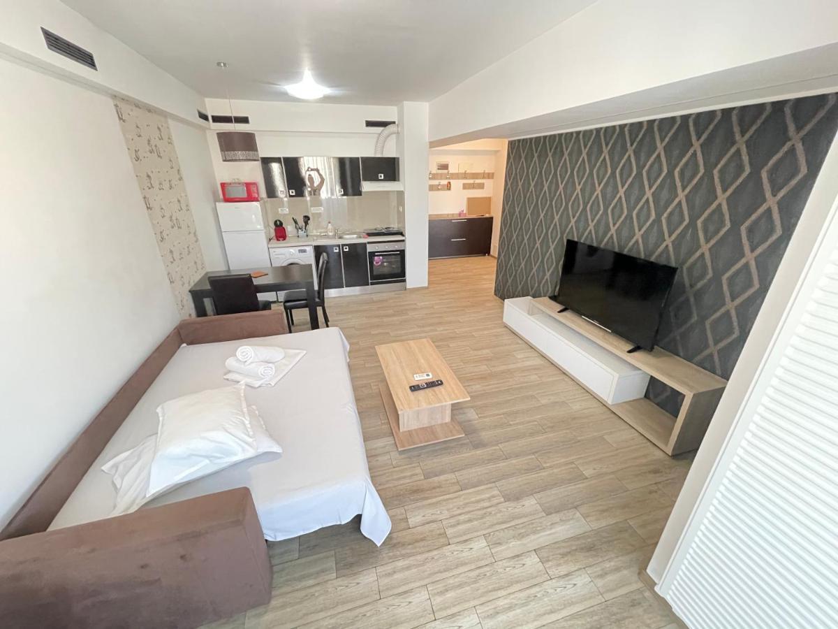 Mamaia Lake Apartments คอนสตันซา ภายนอก รูปภาพ
