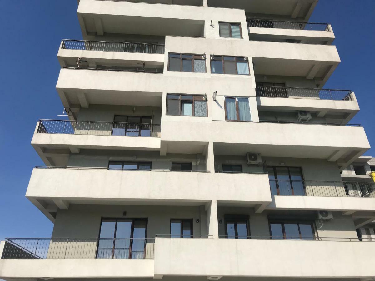 Mamaia Lake Apartments คอนสตันซา ภายนอก รูปภาพ